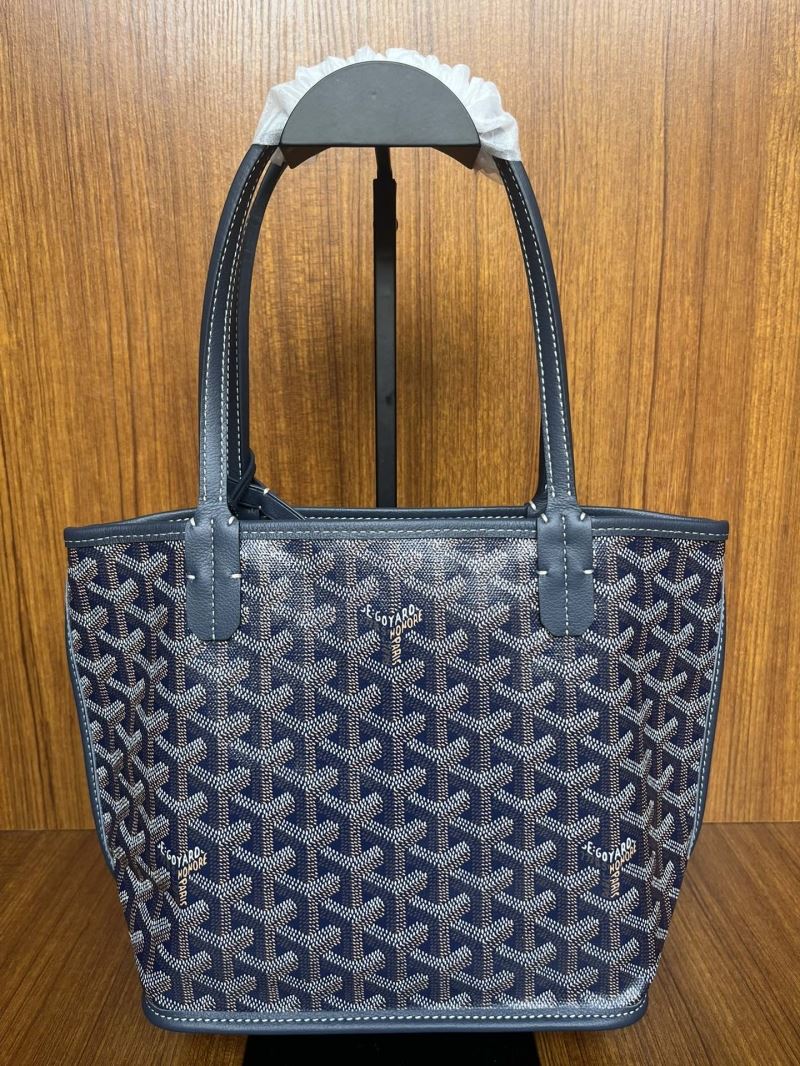 Goyard Shopping Bags